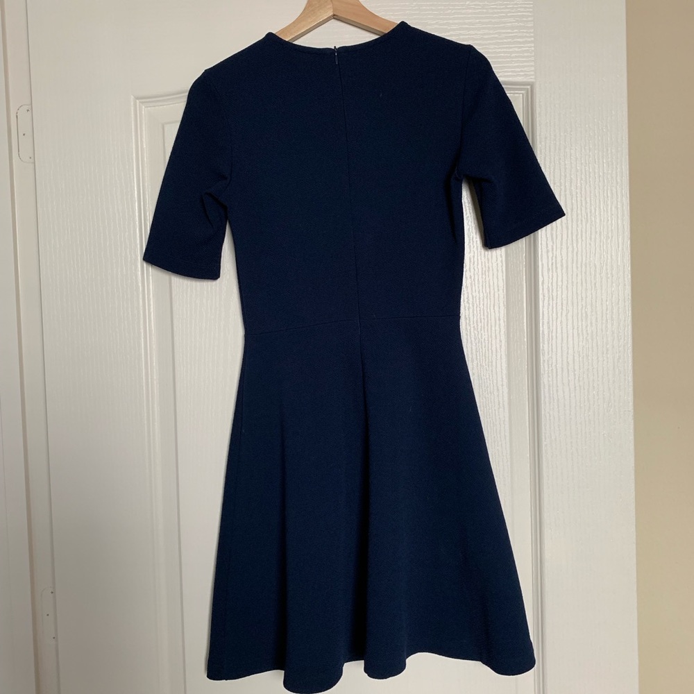 Dress - Picture 4 of 5